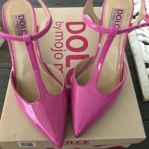 Brand new super cute pink heels.